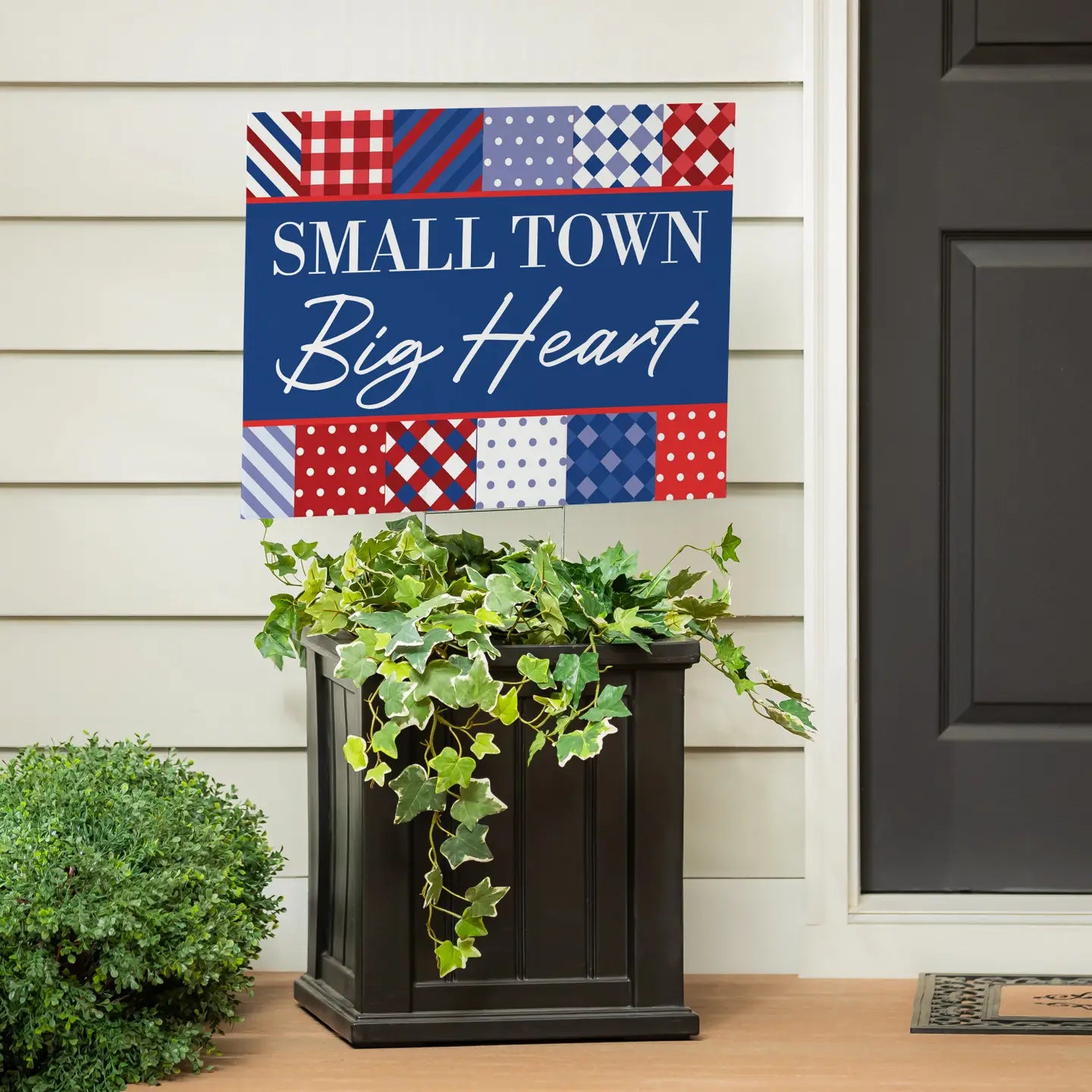 Small Town Big Heart Yard Sign