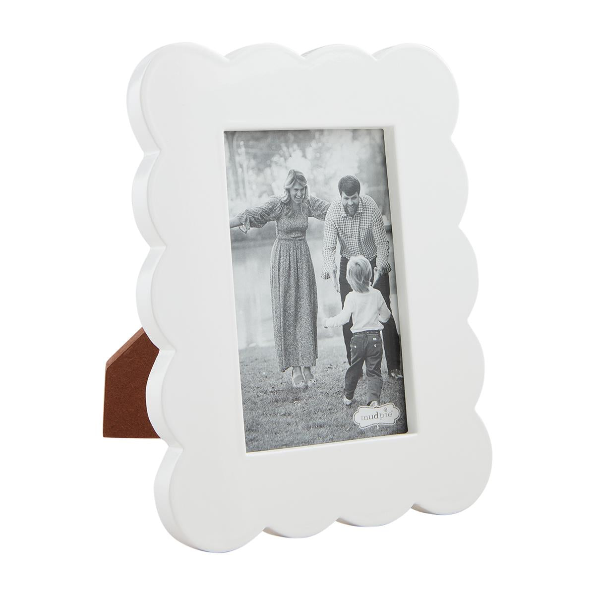 Scalloped Lacquer Frame