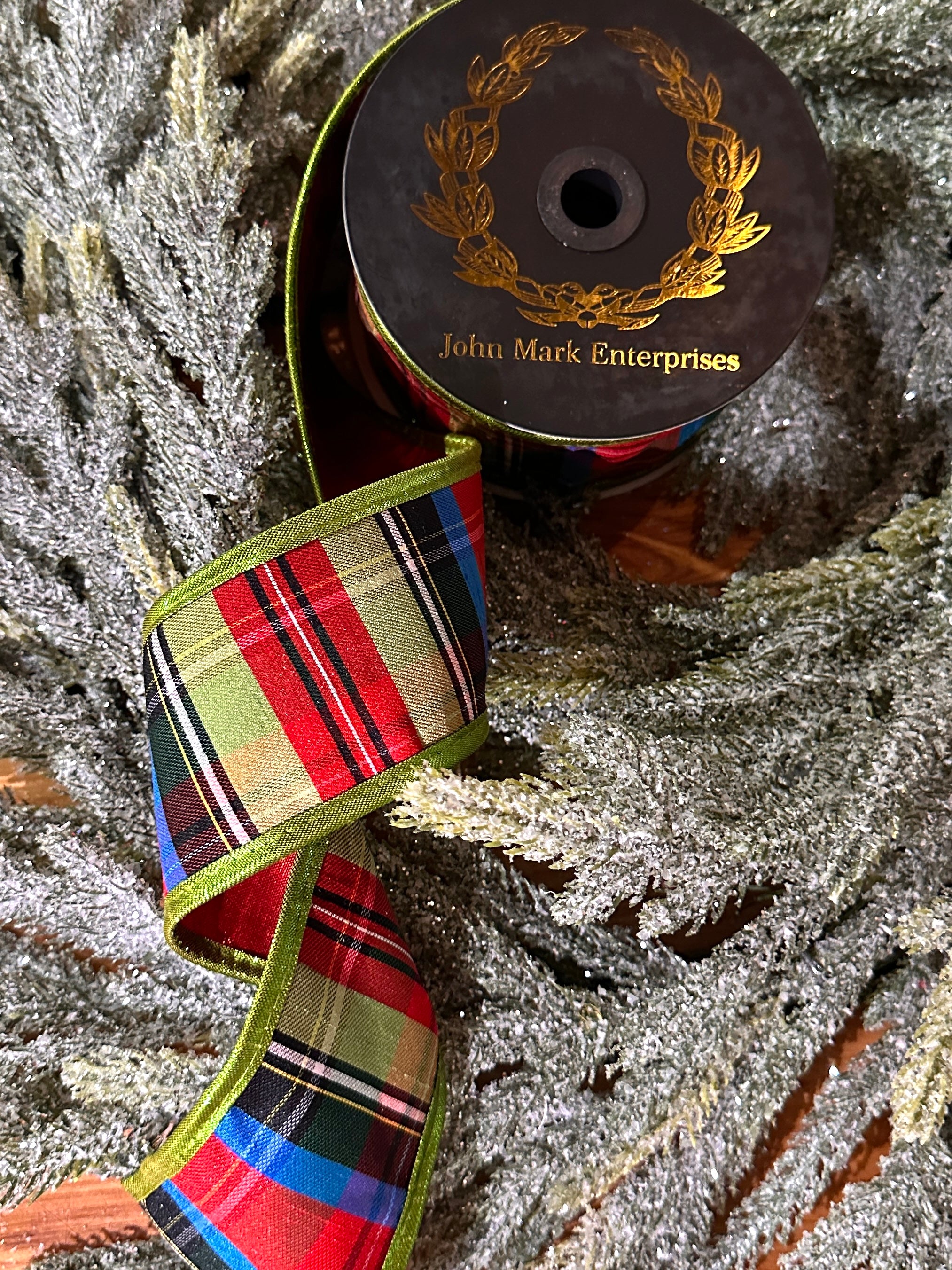 Striped Metallic Red/Green Ribbon