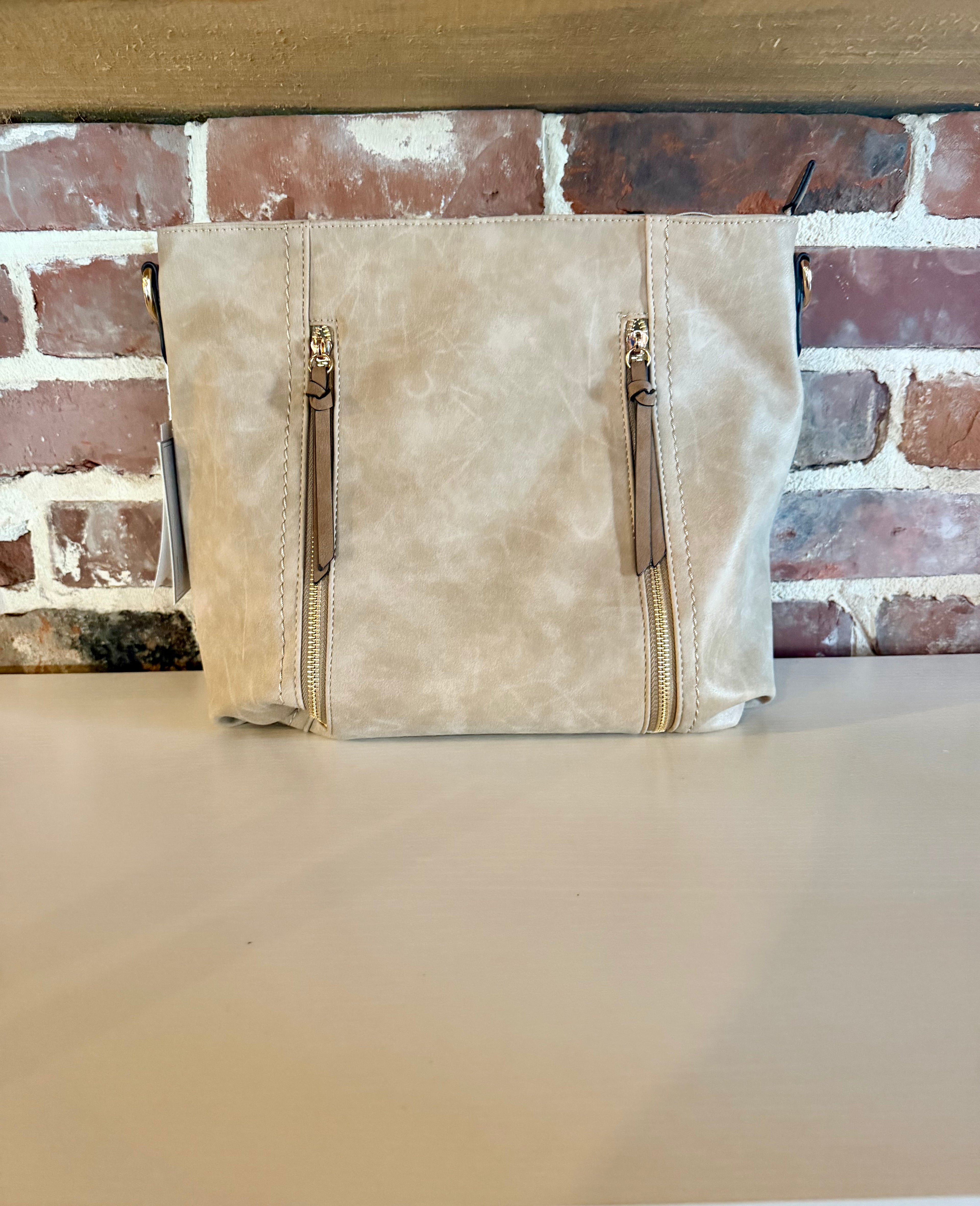 Mina Hobo Bag