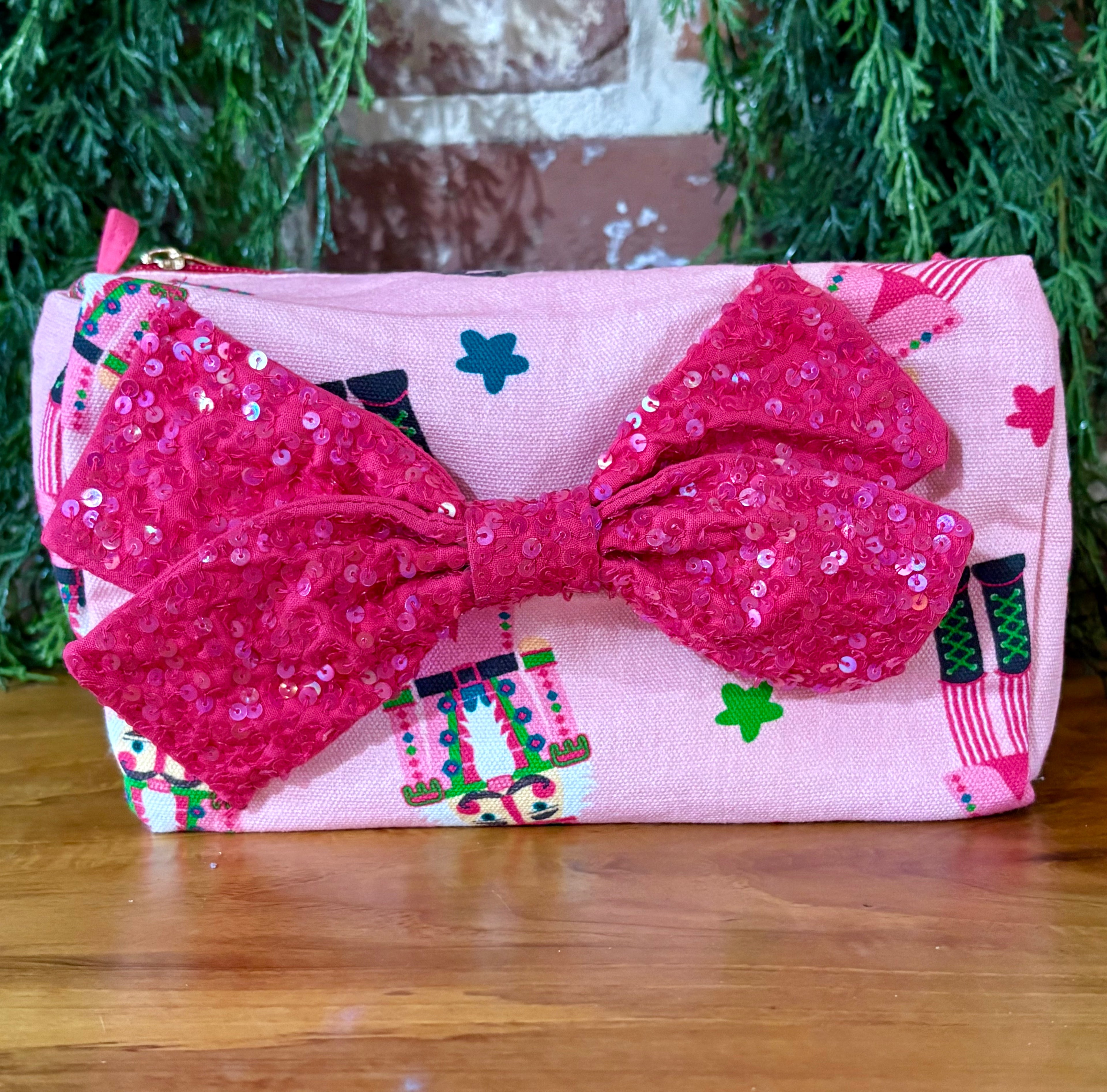 JM Christmas Zipper Pouch