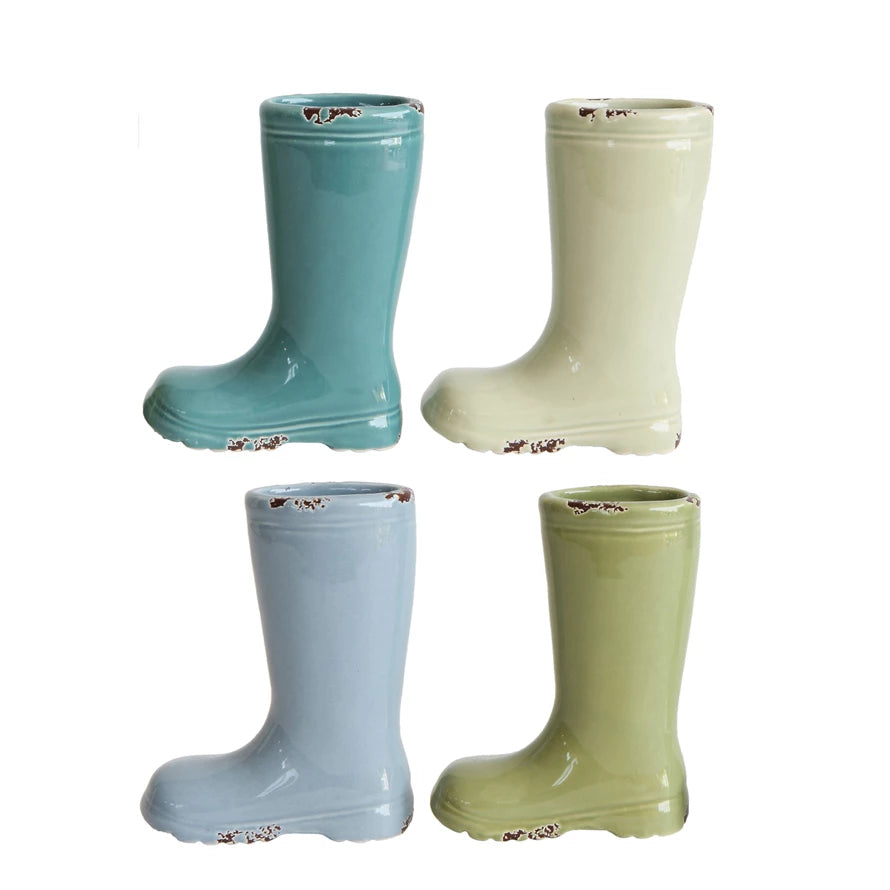 Distressed Stoneware Min Boot Vases